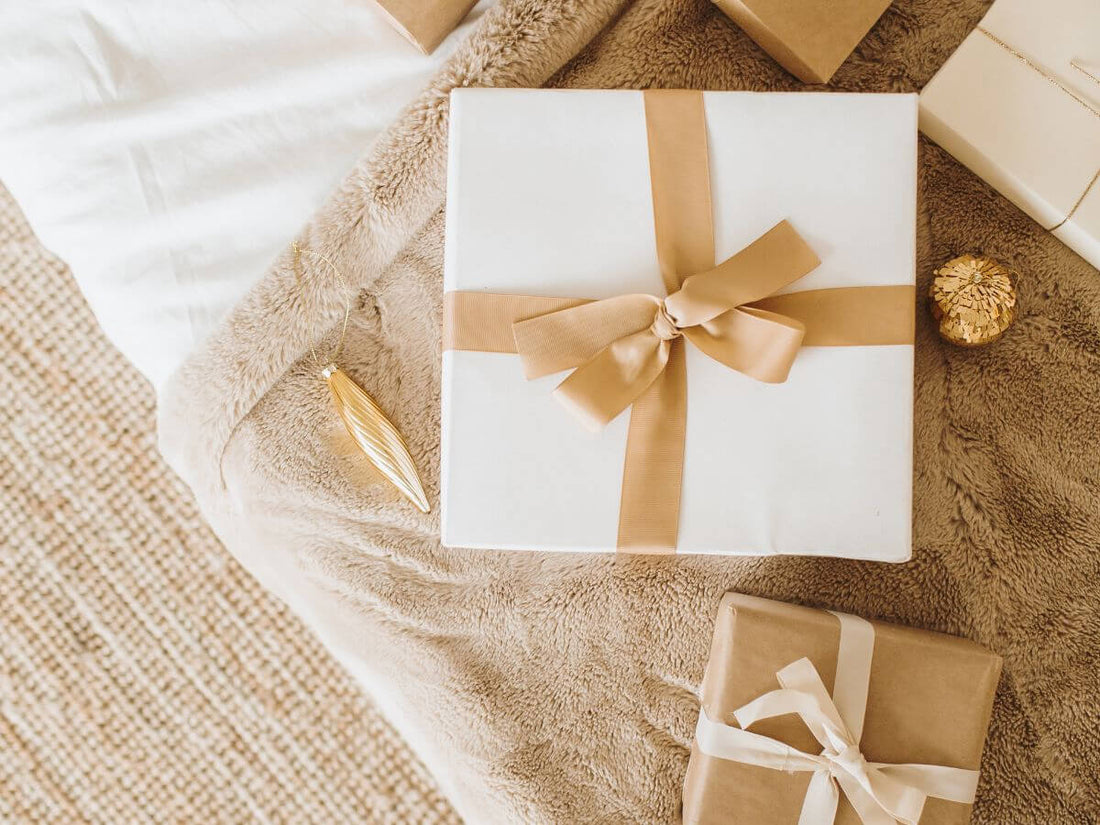 Unika presenter 2025 - varför chattbok är årets trend